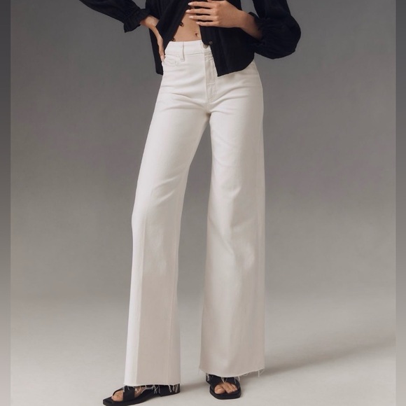 PAIGE Denim - PAIGE The Anessa High-Rise Wide-Leg White Jeans 33 may fit smaller